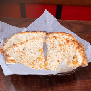 Chicken & Cheese Naan